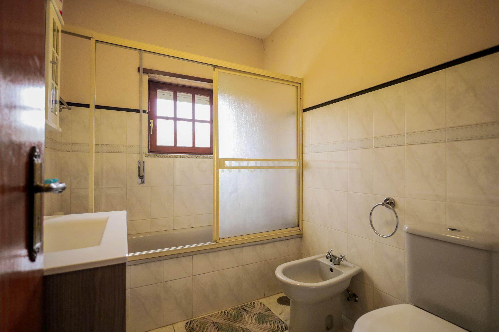 Moradia T4 à venda em Aboim da Nóbrega e Gondomar, Vila Verde — foto 16
