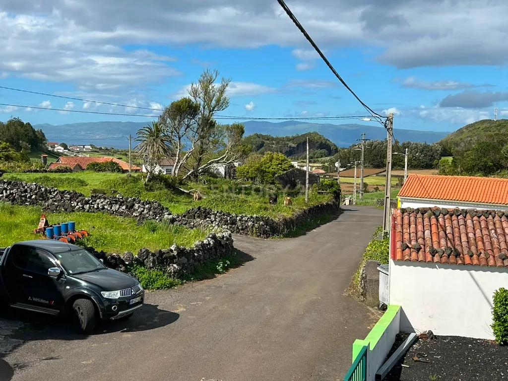 Exelente moradia T3 com Vista Mar em Piedade, Lajes do Pico - Image 26