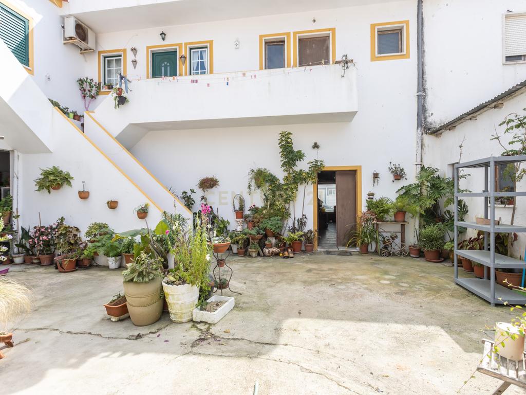 Oportunidade Única loft por 100.000€ a 15 minutos de Setúbal - Image 24