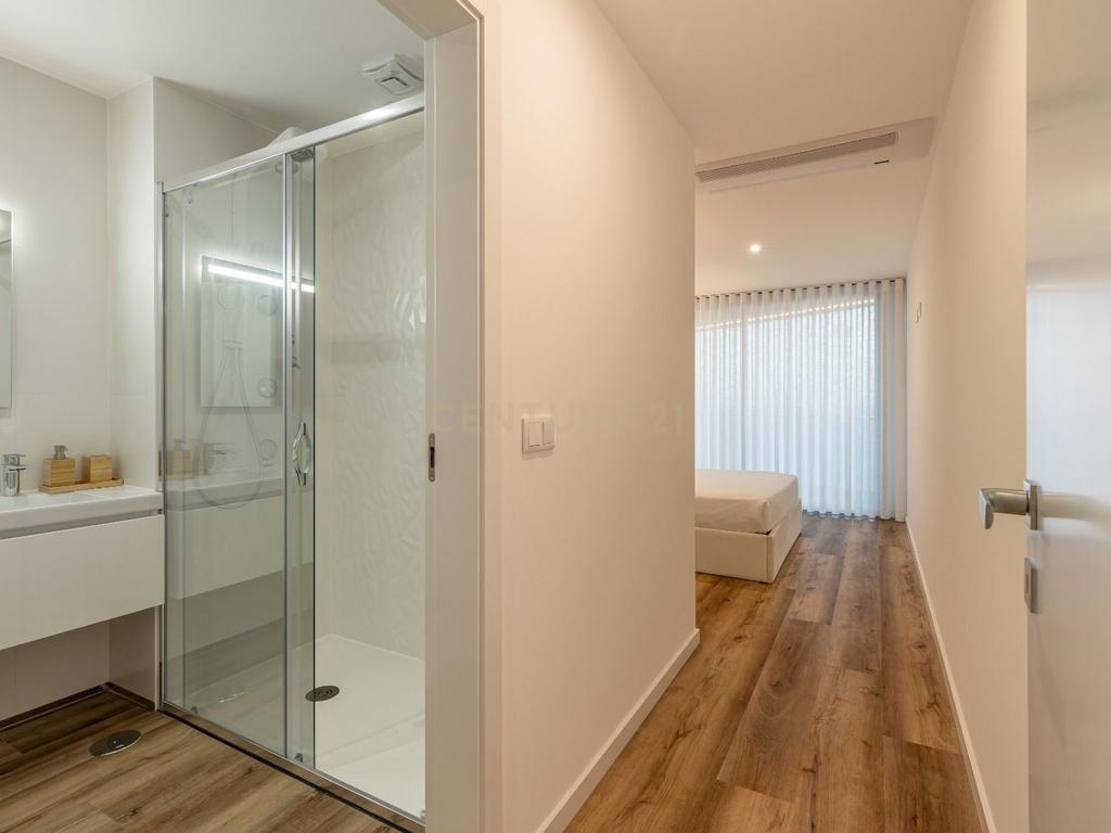 Apartamento T2 - NOVO - Frente Mar - Estrada Monumental, Funchal - Image 23