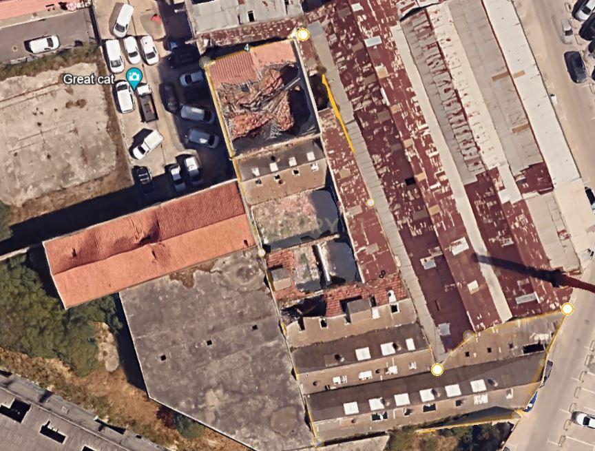 Grande potencial de Investimento junto ao mar em Setúbal, Portugal, com Viabilidade de Construção - Image 13