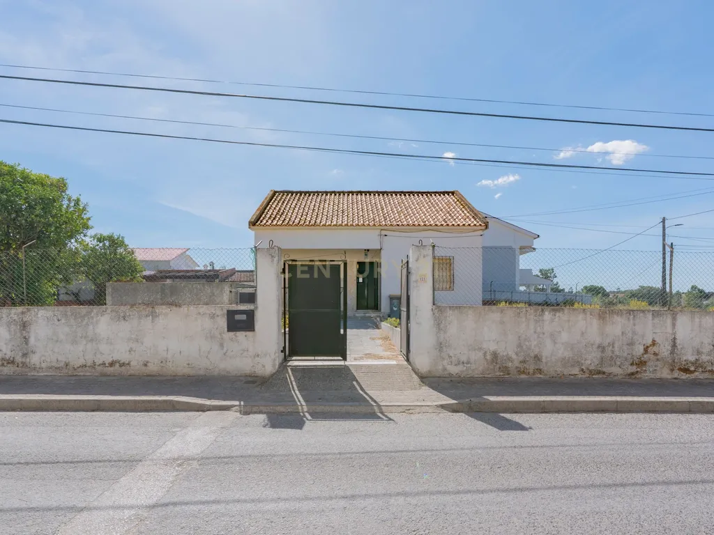 Moradia Isolada com Terreno de 1041 m² – Um Mundo de Possibilidades! - Image 117