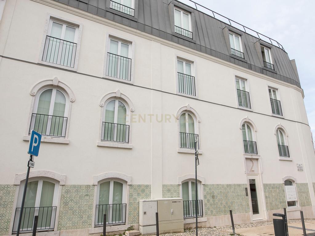 Apartamento T2 Novo em Campolide - Image 13