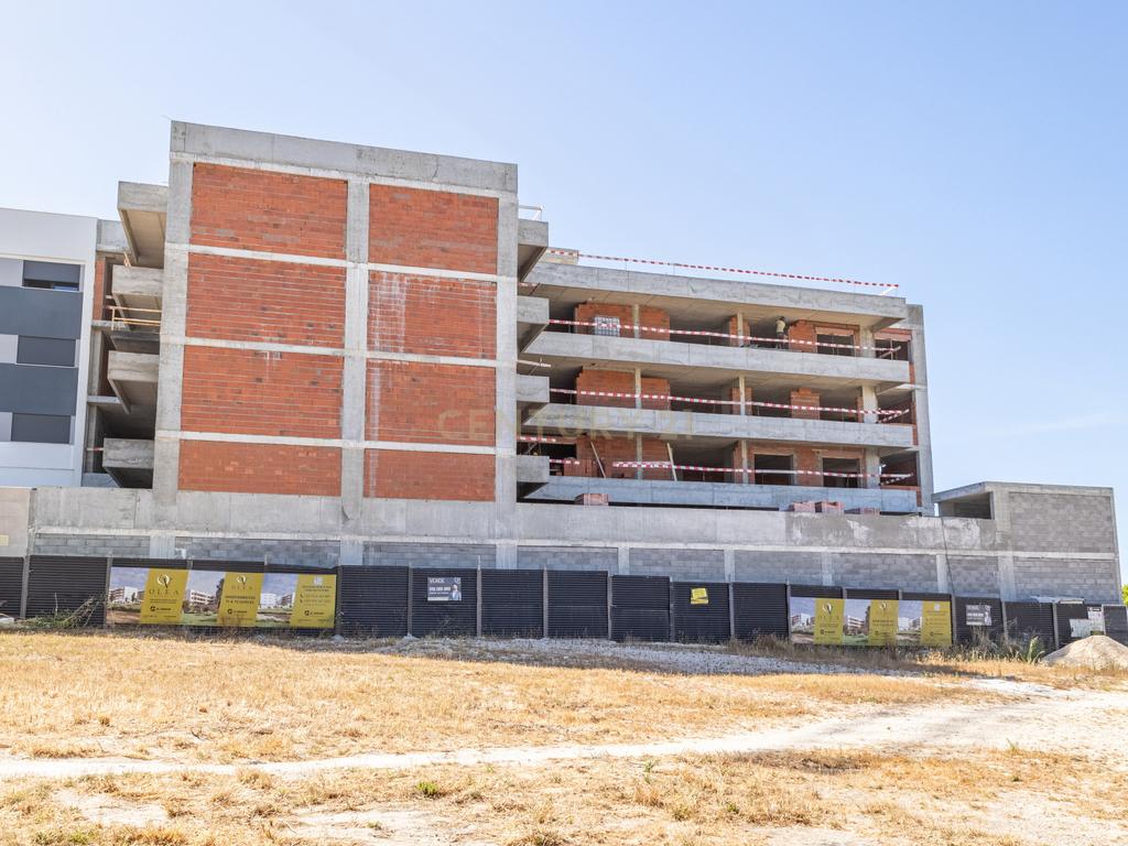 Apartamento T1- Olea Village 16 - Parque das Oliveiras, Camarate - Image 24