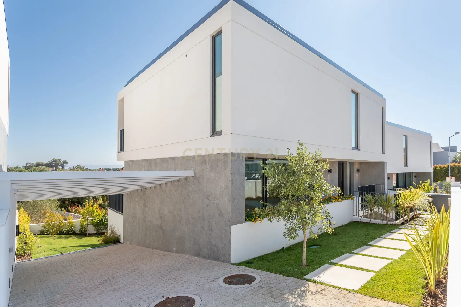 Moradia Construção Nova T3 + 2 com acabamentos Premium - Image 1