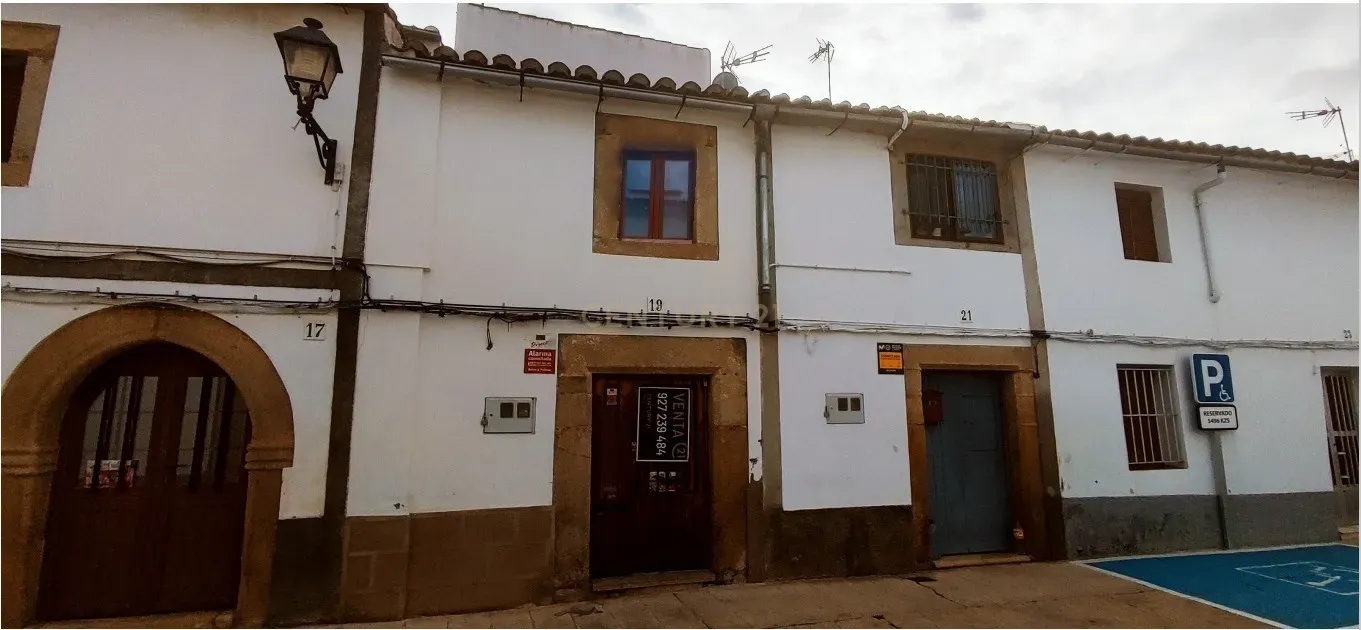 undefined - Image 1