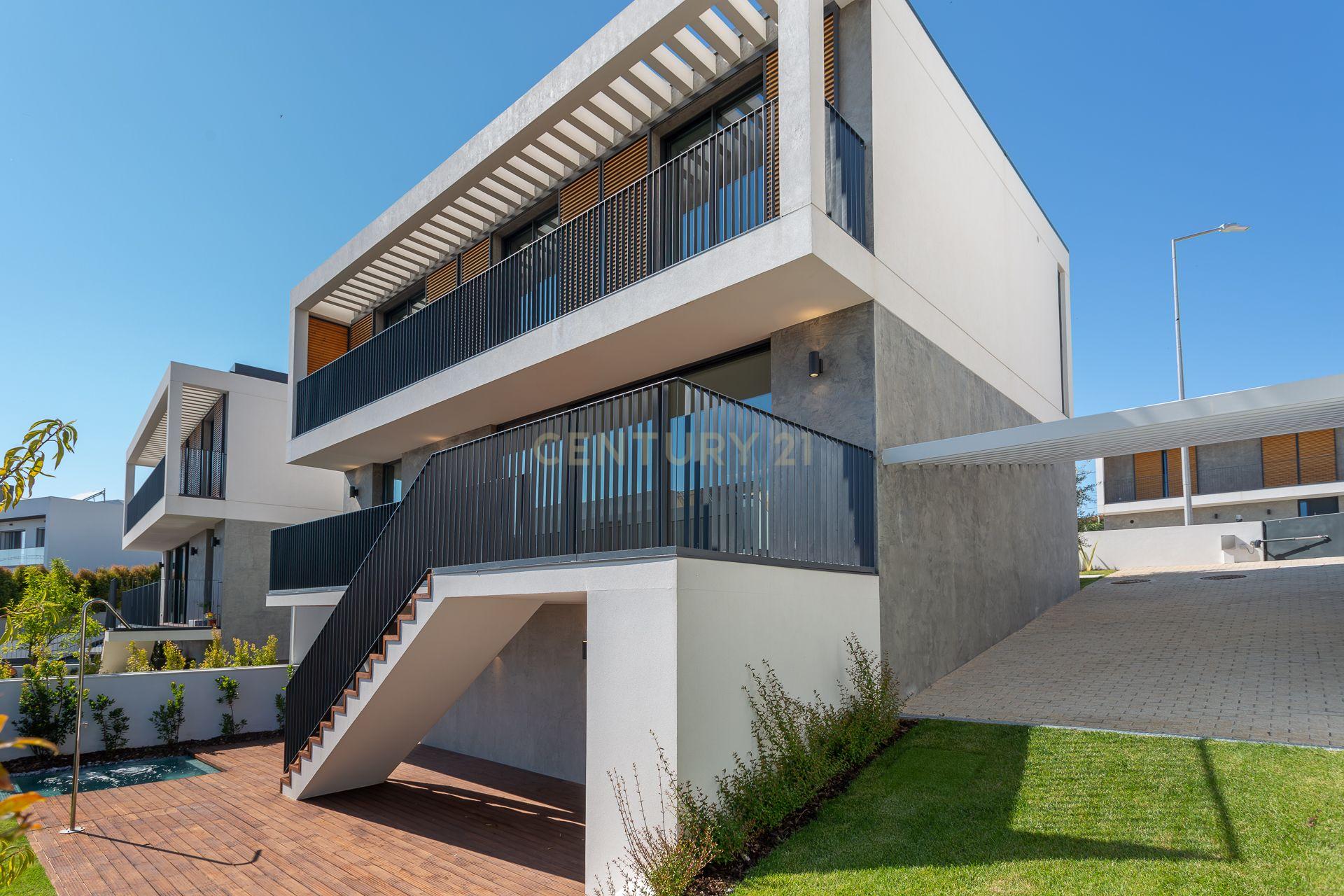 Moradia Construção Nova T3 + 2 com acabamentos Premium - Image 2
