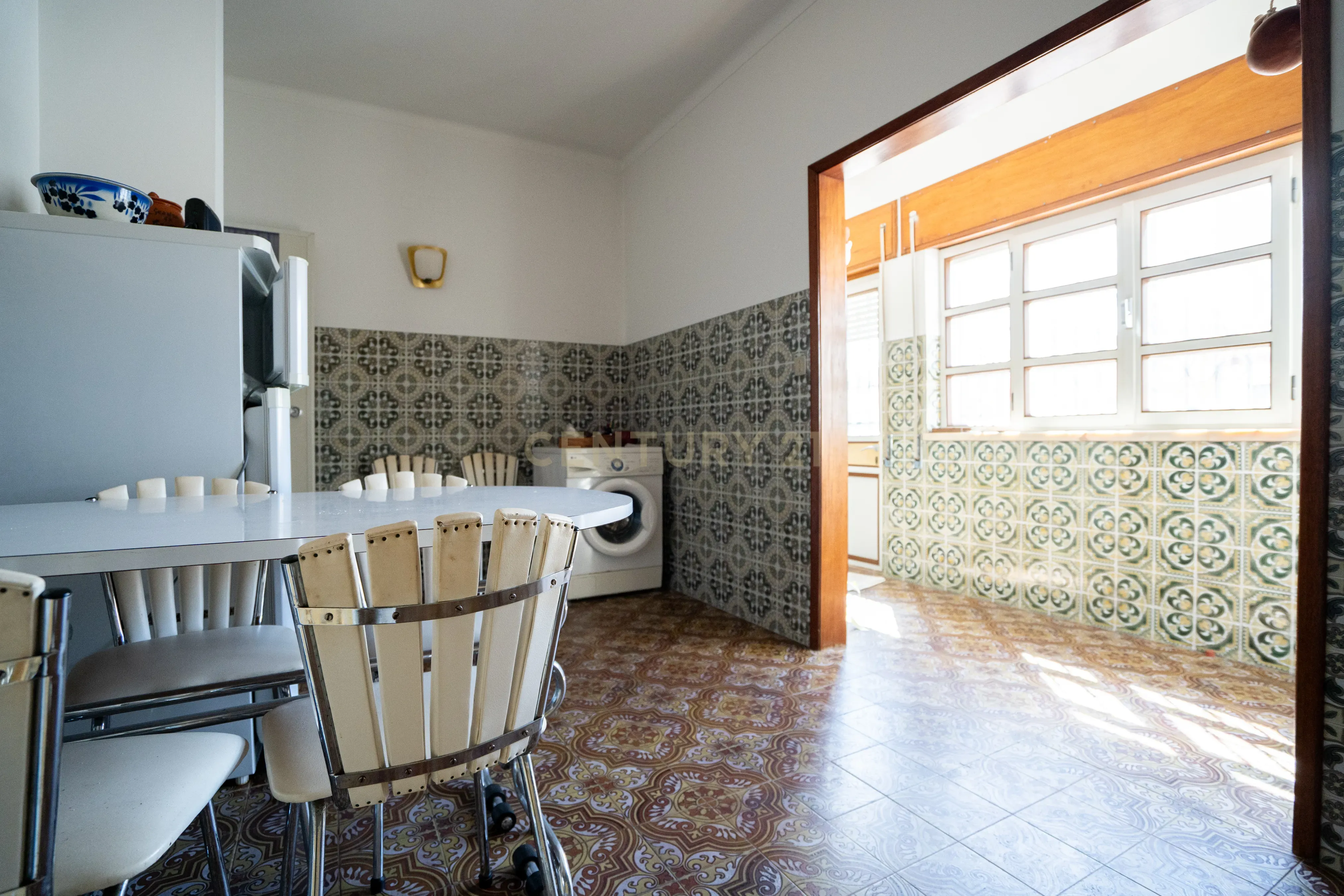 Moradia T3 em Alhos vedros / Moita com terreno de 1320m² - Image 10