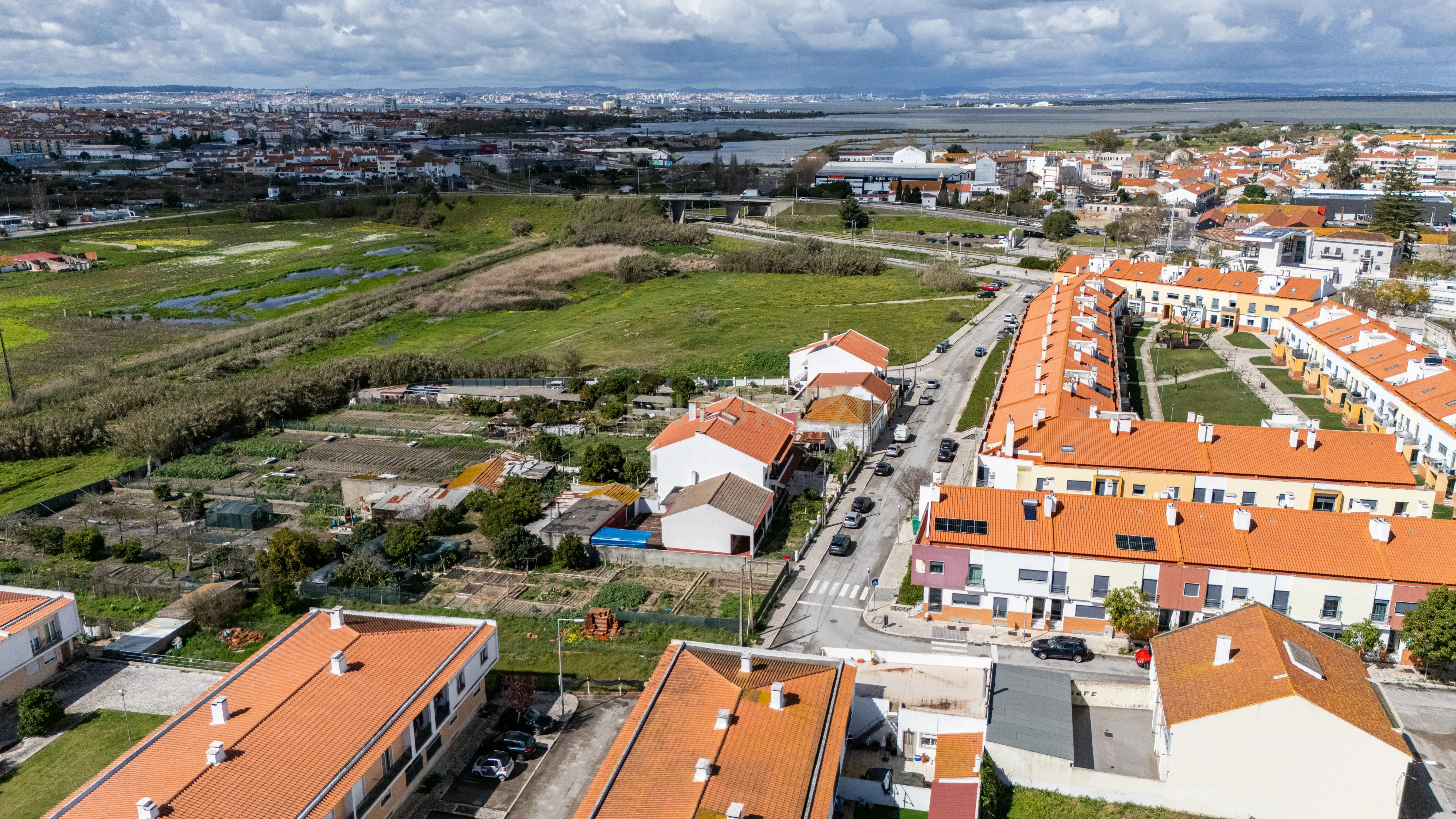 Moradia T3 em Alhos vedros / Moita com terreno de 1320m² - Image 28