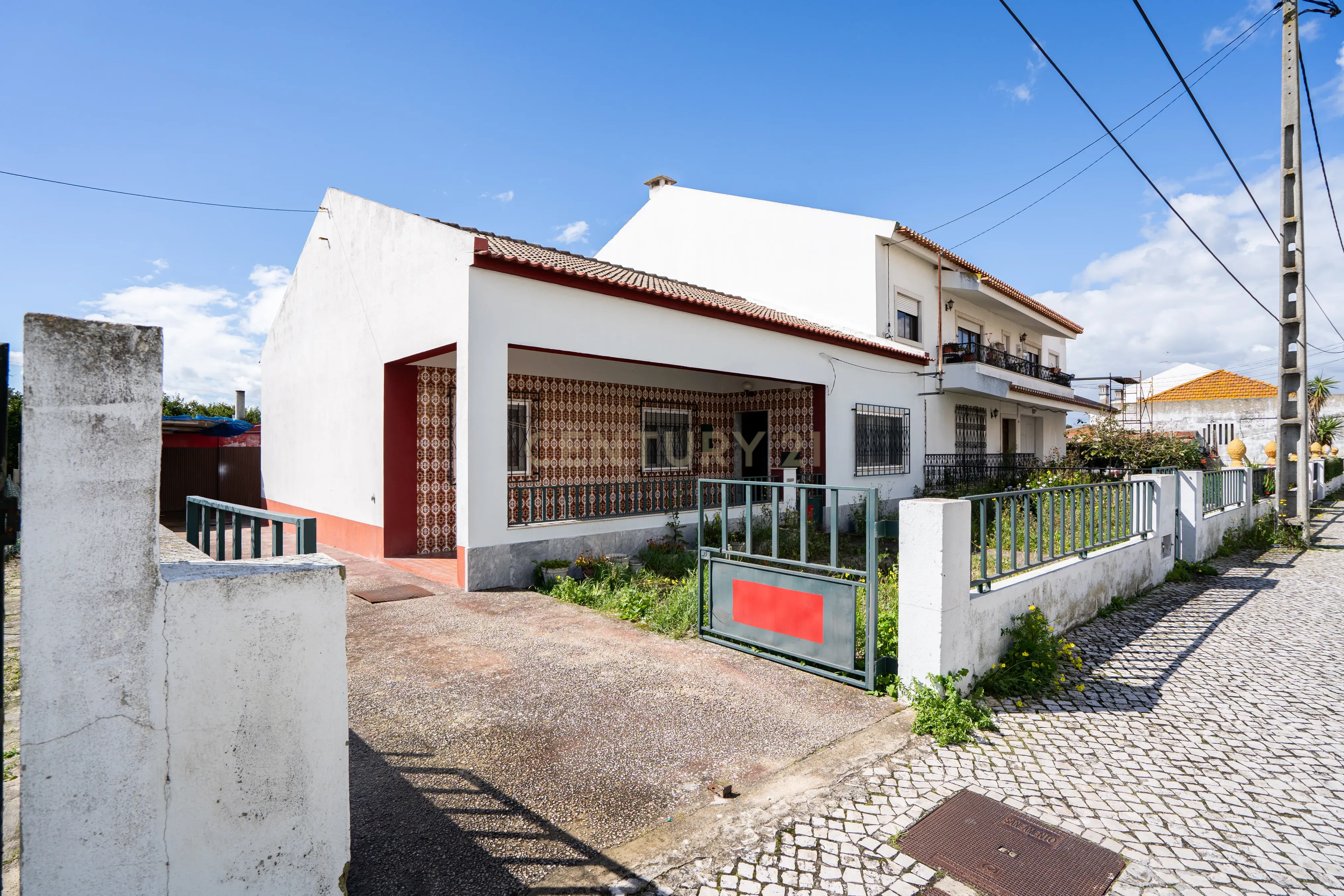 Moradia T3 em Alhos vedros / Moita com terreno de 1320m² - Image 44