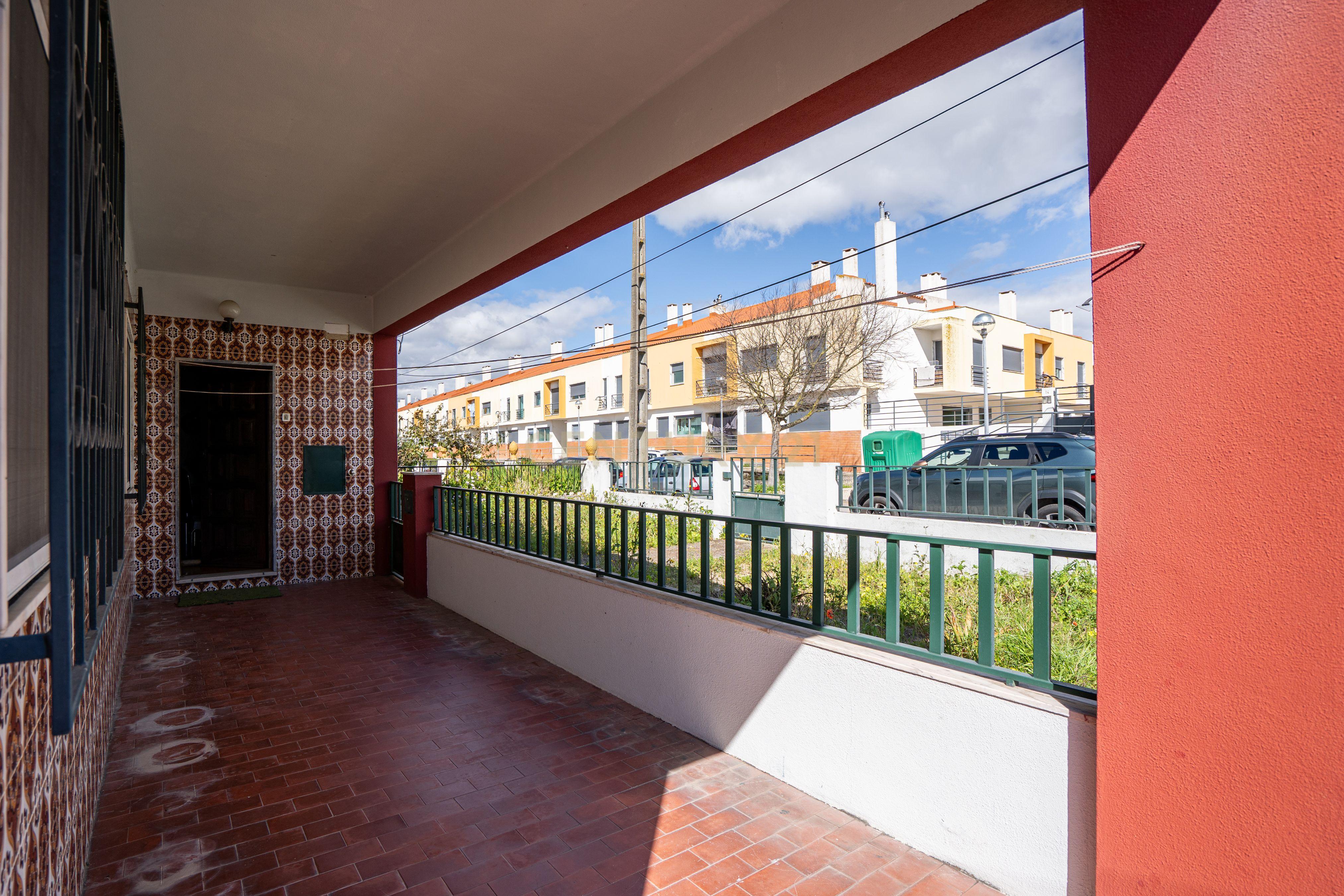 Moradia T3 em Alhos vedros / Moita com terreno de 1320m² - Image 36