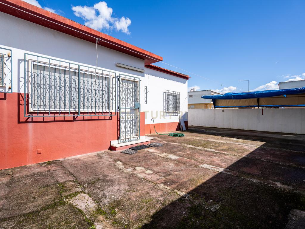 Moradia T3 em Alhos vedros / Moita com terreno de 1320m² - Image 38
