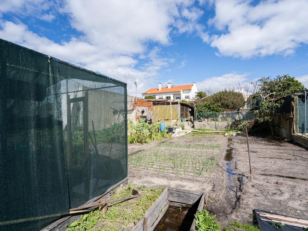 Moradia T3 em Alhos vedros / Moita com terreno de 1320m² - Image 61