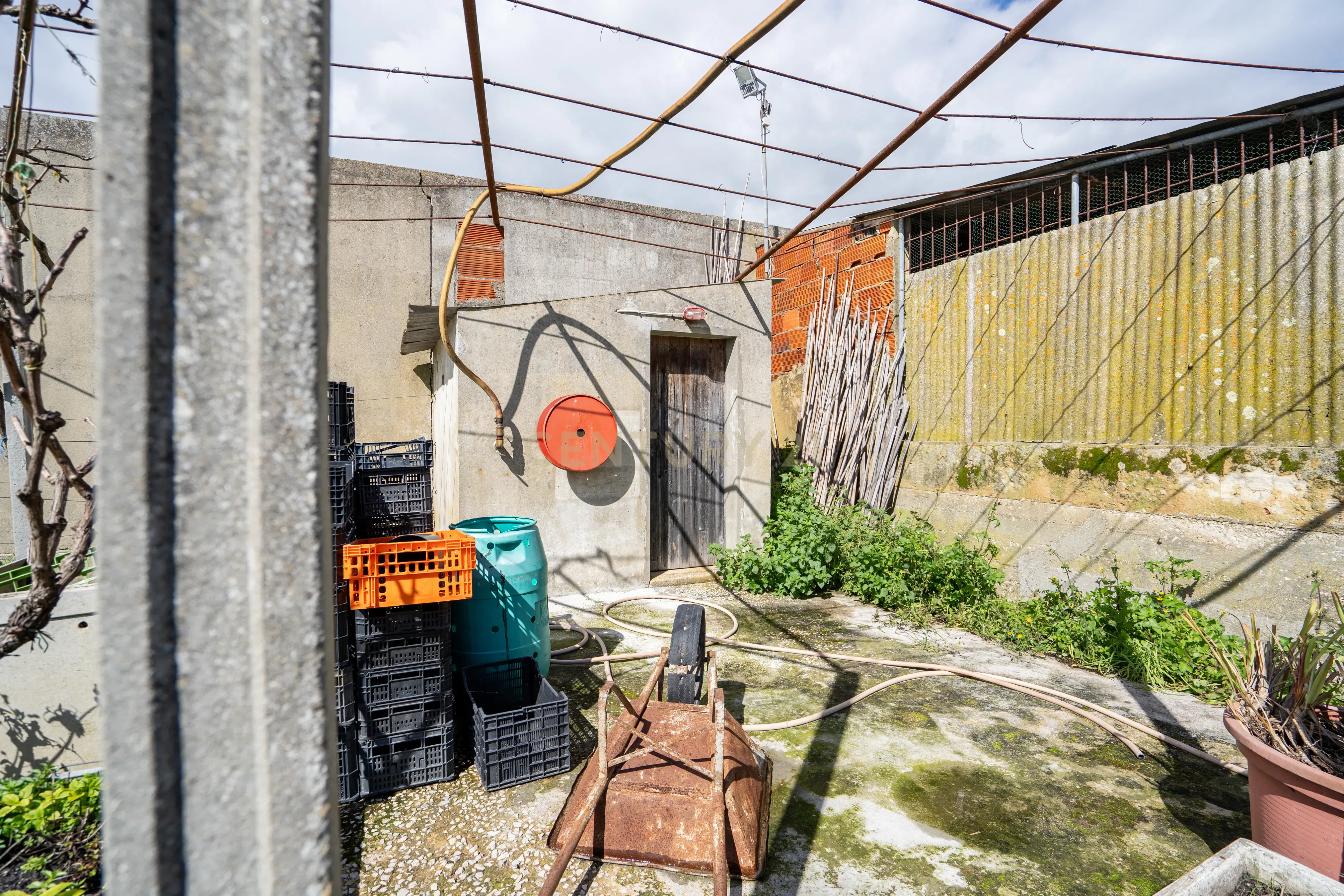 Moradia T3 em Alhos vedros / Moita com terreno de 1320m² - Image 57