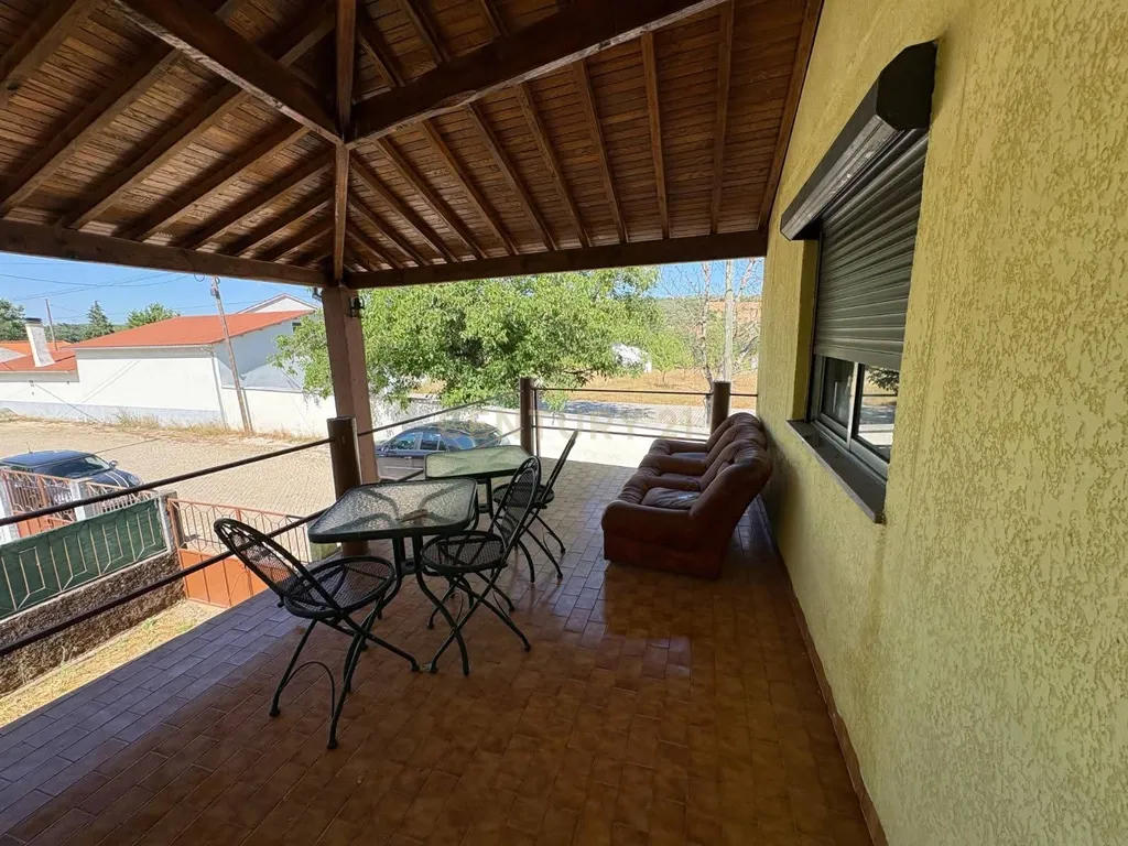 Moradia T4 com Terreno - Salsas - Bragança - Image 26
