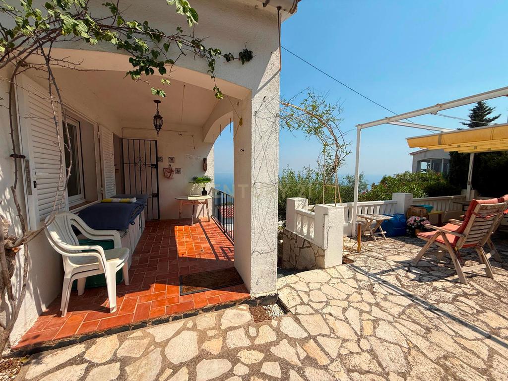 Cobertura com terraço, jardim e piscina privada com vista para o mar em Llançà - Image 57