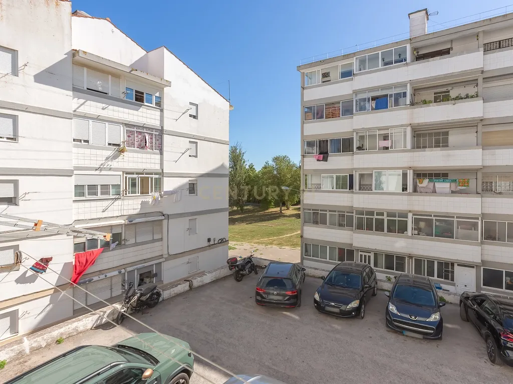 Apartamento T3 em Marvila, Lisboa - Oportunidade Única! - Image 13