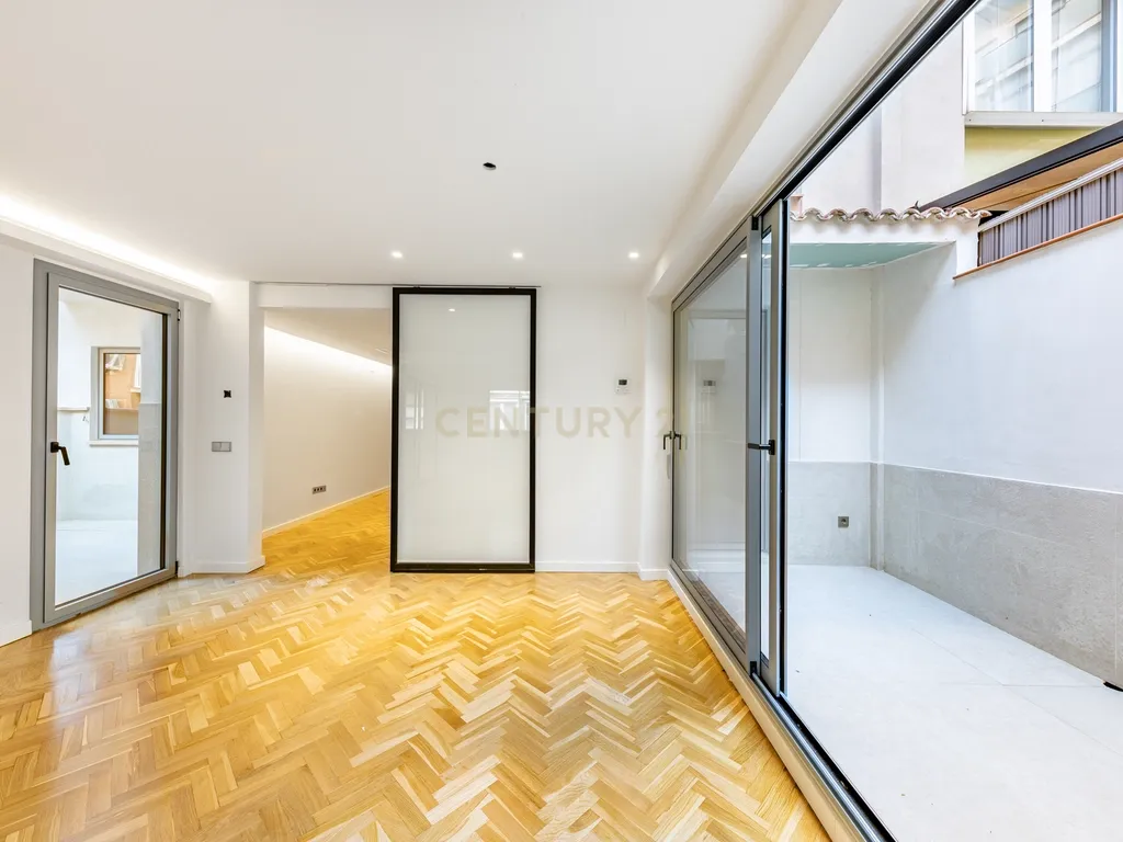 Espetacular apartamento renovado de 220 m² com 4 quartos - Image 34