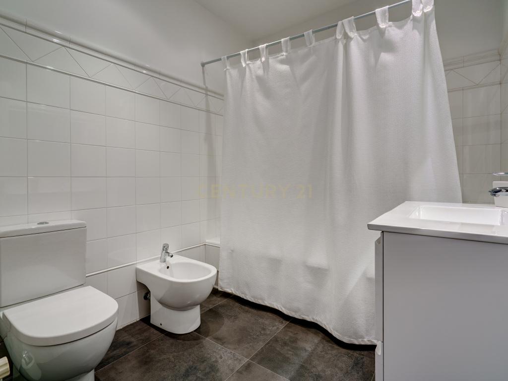  - Image 52