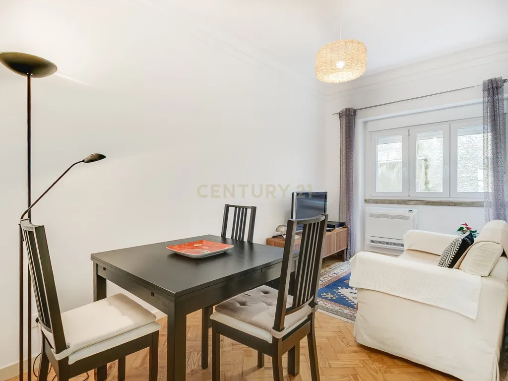 Apartamento T2 em Arroios - Image 3