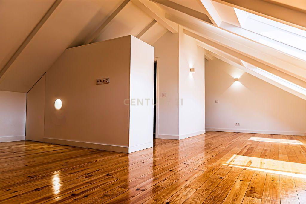 Apartamento T3 à venda em Mina de Água, Amadora — foto 28