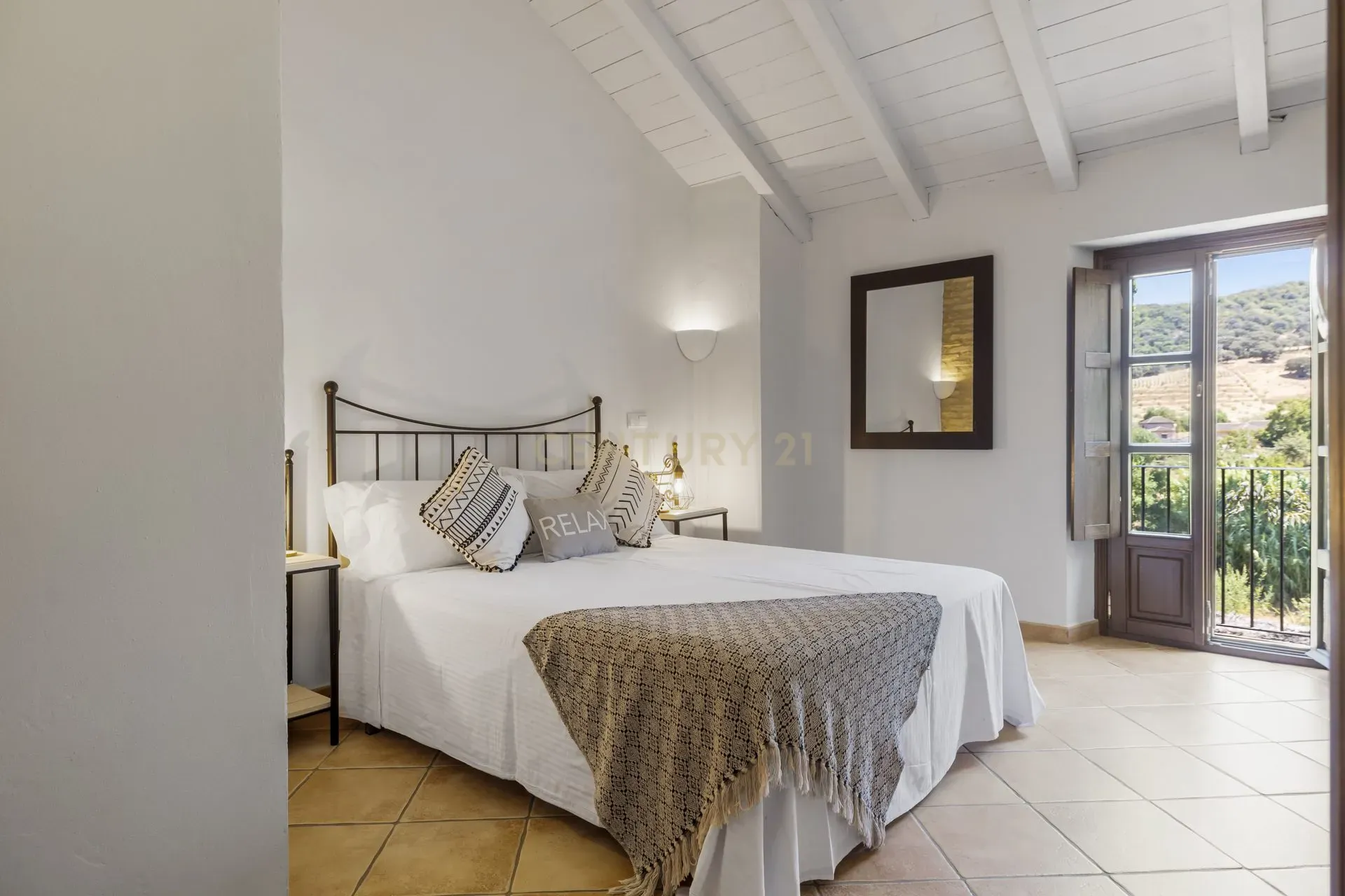Casa del Río – Refúgio à beira-rio com potencial turístico - Image 18