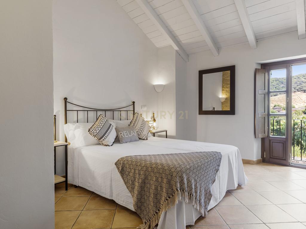 Casa del Río – Refúgio à beira-rio com potencial turístico - Image 17