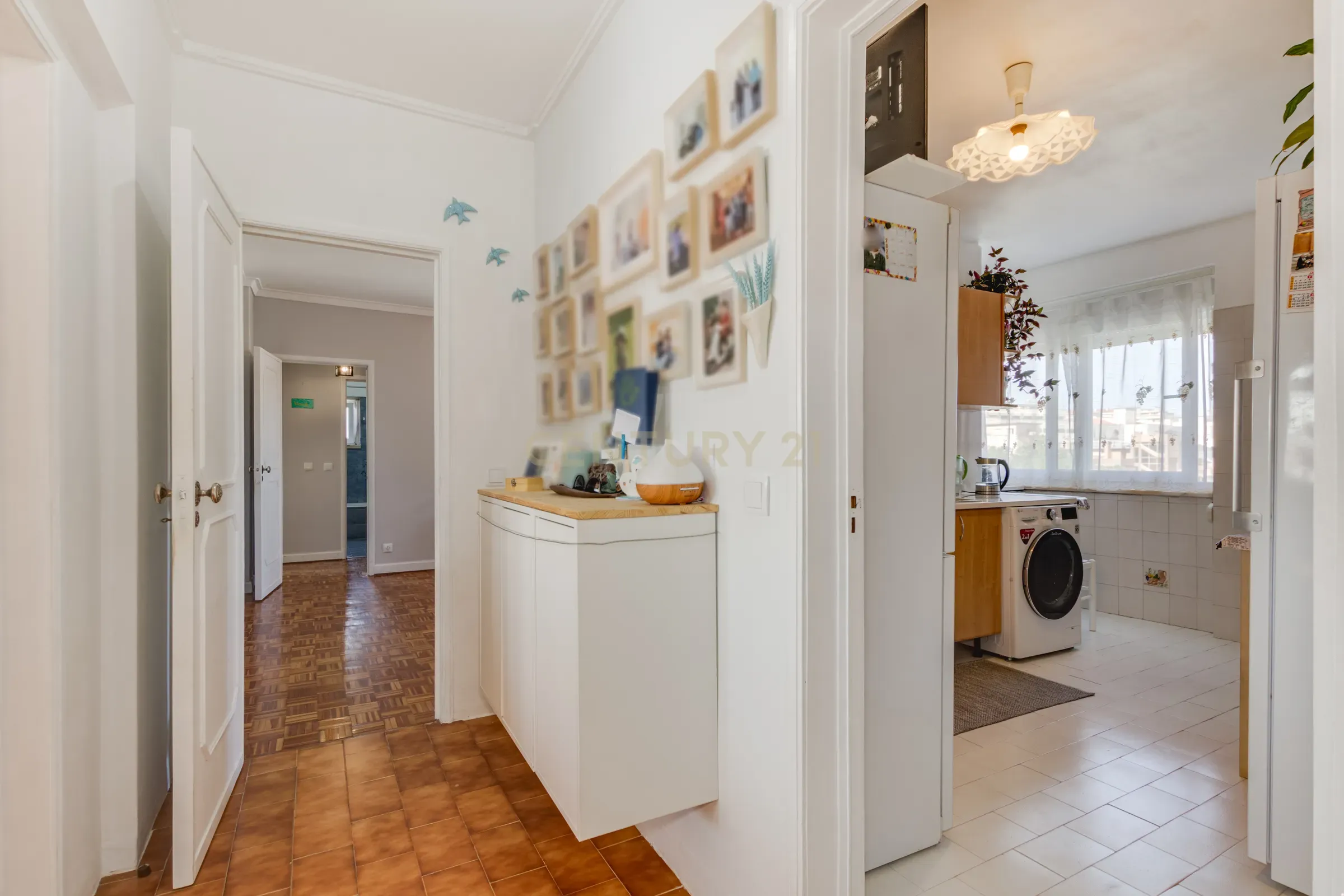 Fotografia 8 de Apartamento T3+1 | Av. Manuel Alpedrinha | Reboleira, Amadora | 6º Andar | Elevador | Suite | Próximo à estação