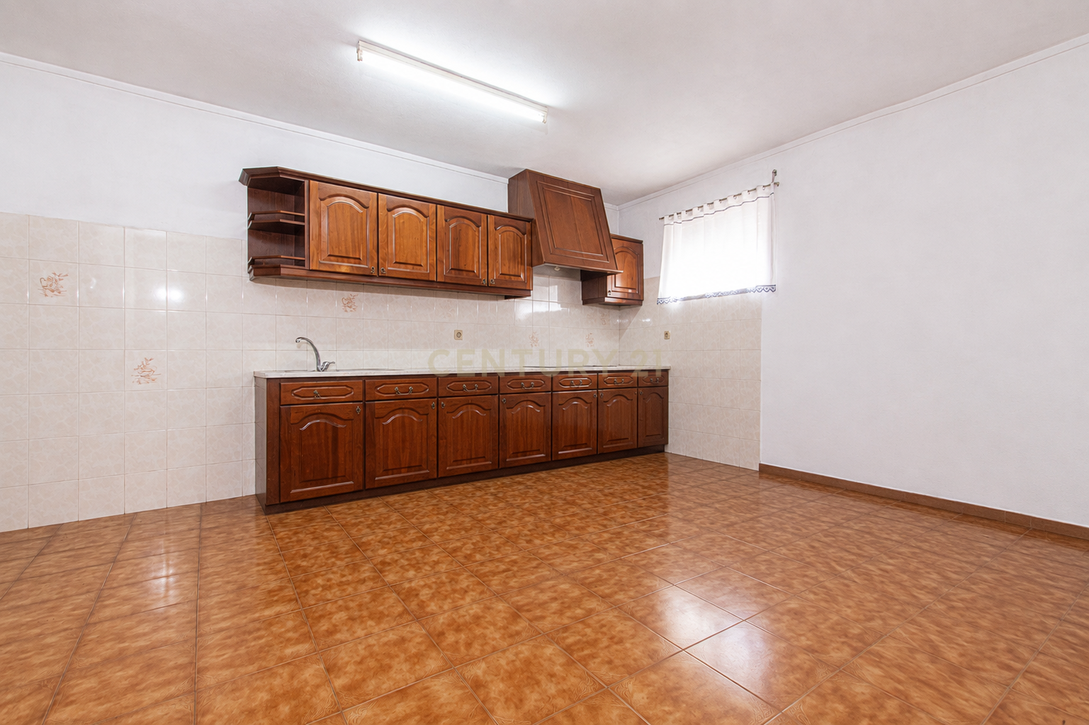 Fotografia 12 de Prédio de 3 pisos | Potencial de rendimento até 2.100€/mês | Póvoa da Galega - Mafra