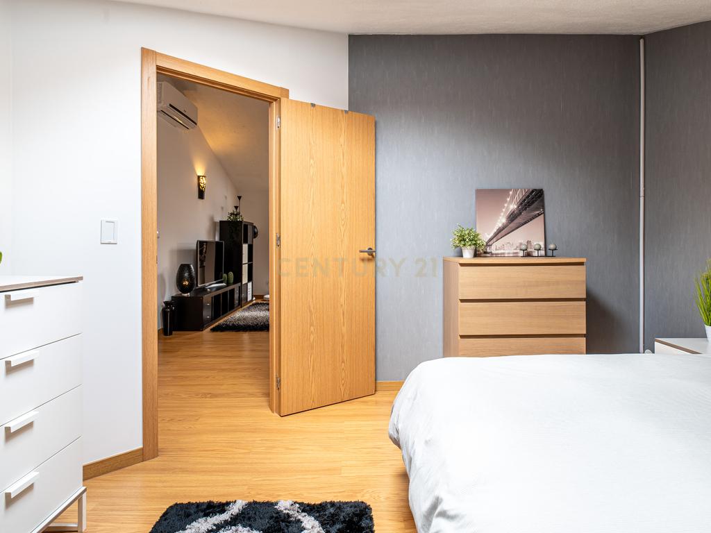 Apartamento T3+1 com Sótão de 100m² na Abrunheira – Oportunidade Única!   - Image 39