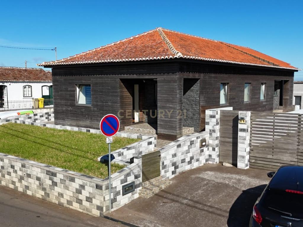 Casa Moderna com Vista Mar em Altares, Angra do Heroísmo - Image 5
