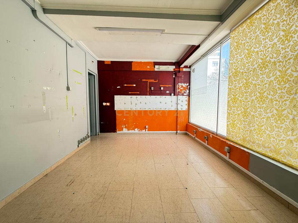 Loja para venda na Av Jaime Cortesão - Image 10