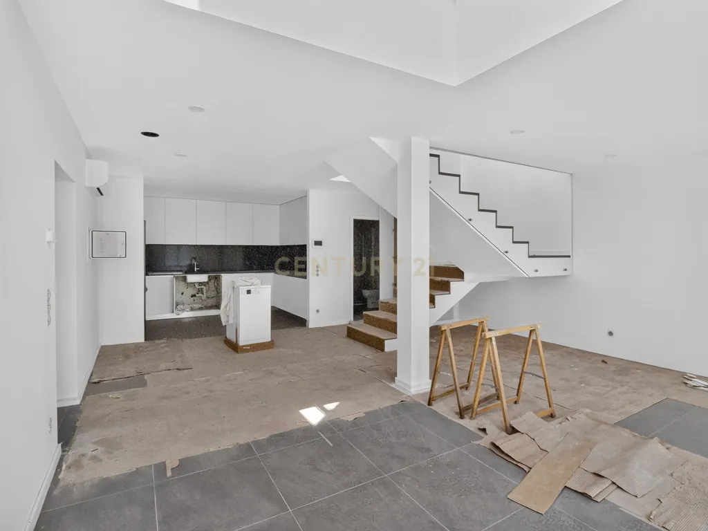 Oportunidade em Barroselas: Duplex Novo a 3 min. da Estação de Comboio - Image 31