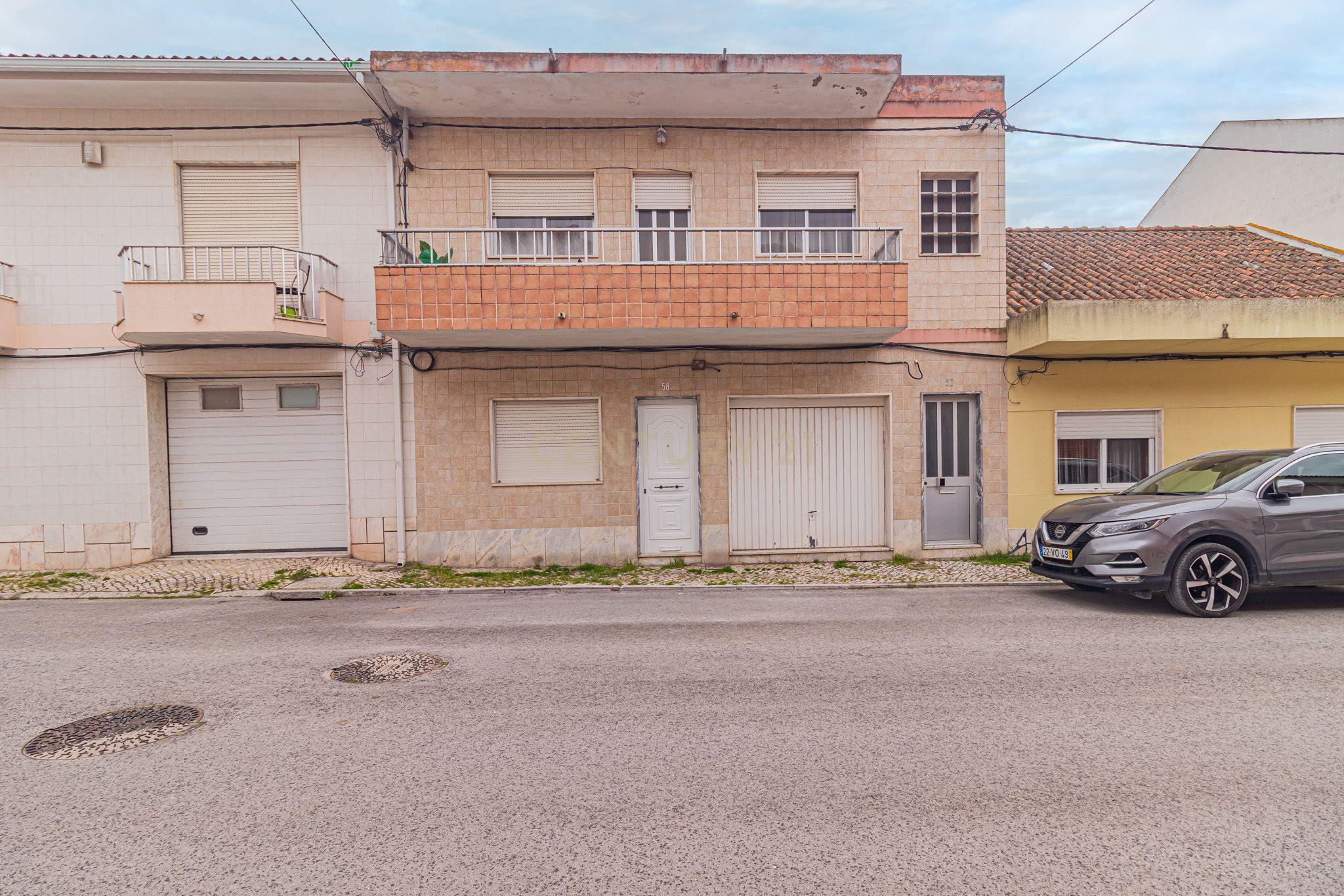 Moradia T4 em Afonseiro - Montijo - Image 57