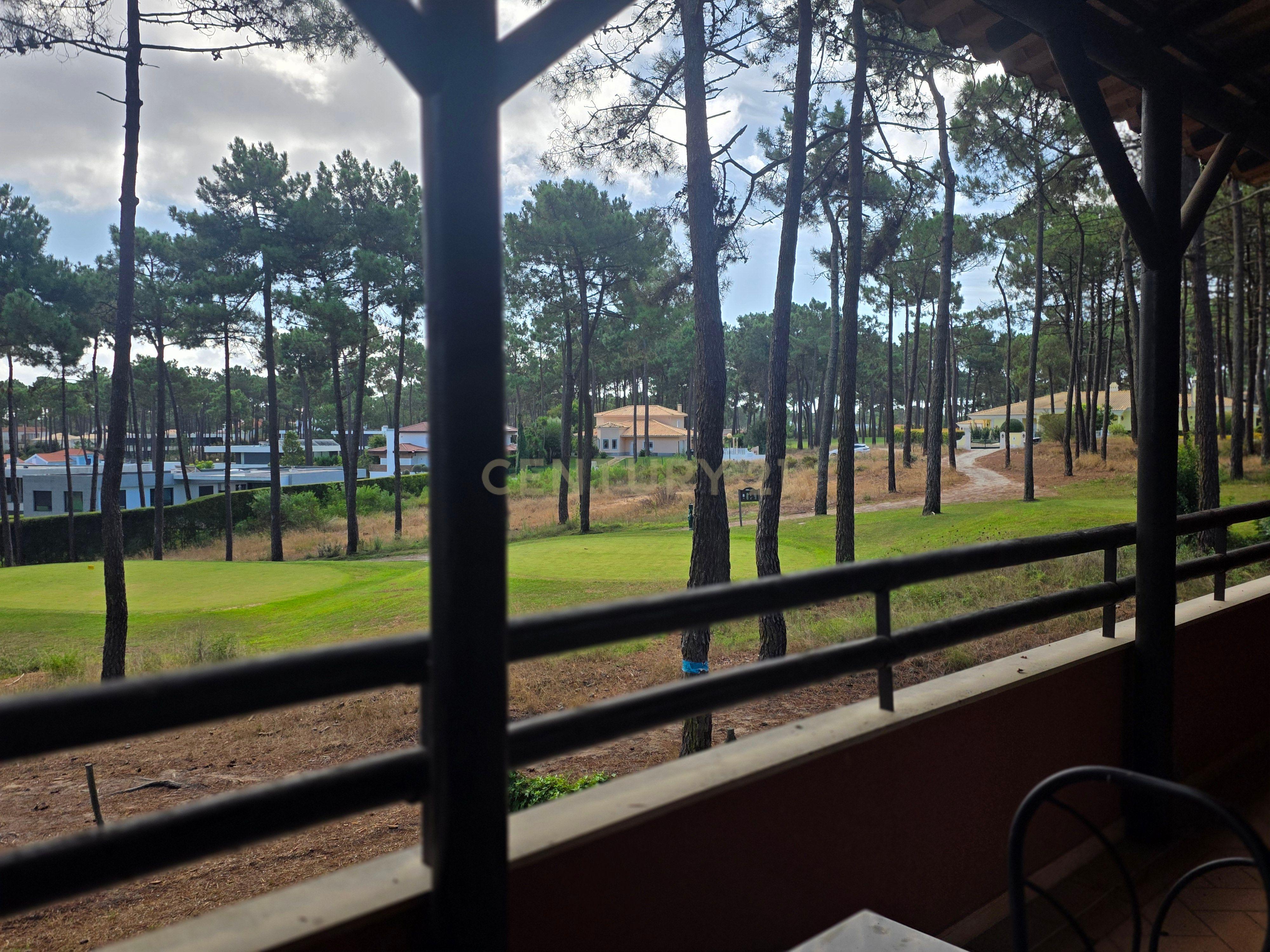 Fotografia 8 de T2 Exclusivo com Vista Golfe no Condomínio da Herdade da Aroeira