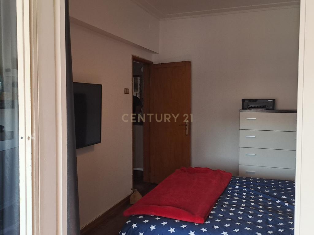 Apartamento T4 na Rua Gil Vicente - Parede - Image 20