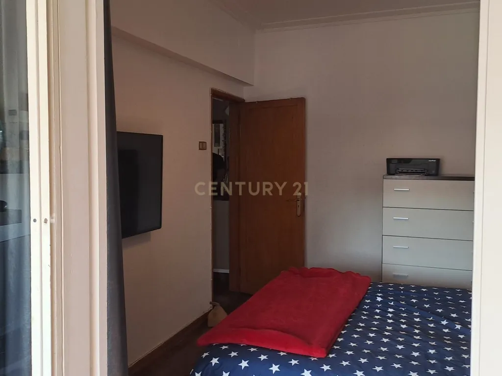 Apartamento T4 na Rua Gil Vicente - Parede - Image 20
