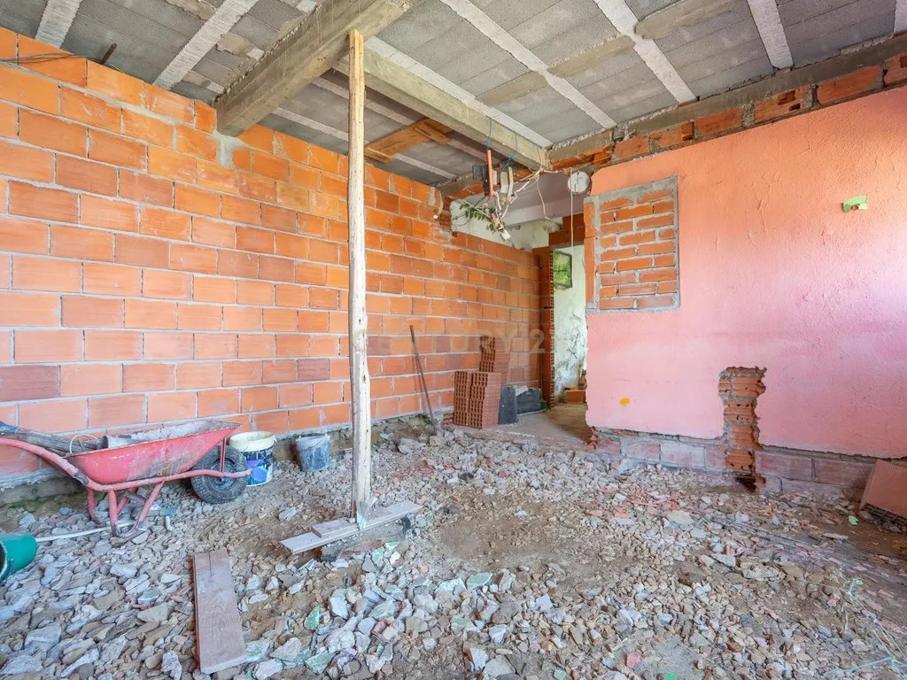 Moradia T1, para Reconstruir, Vila Nova, Miranda do Corvo - Image 5