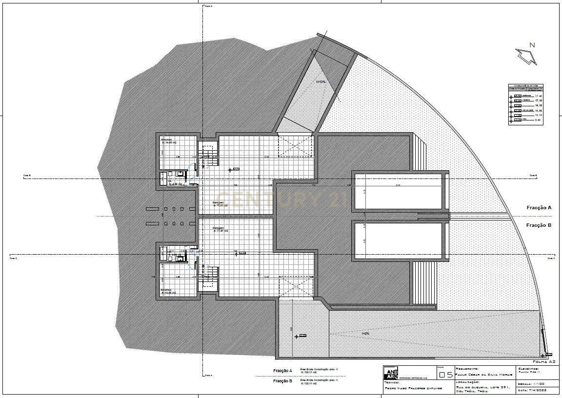 MORADIA T4/T5 DE LUXO EM SOLTROIA - Image 39