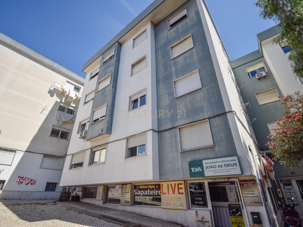 Apartamento T2 em Linda-a-Velha, Oeiras - Image 20