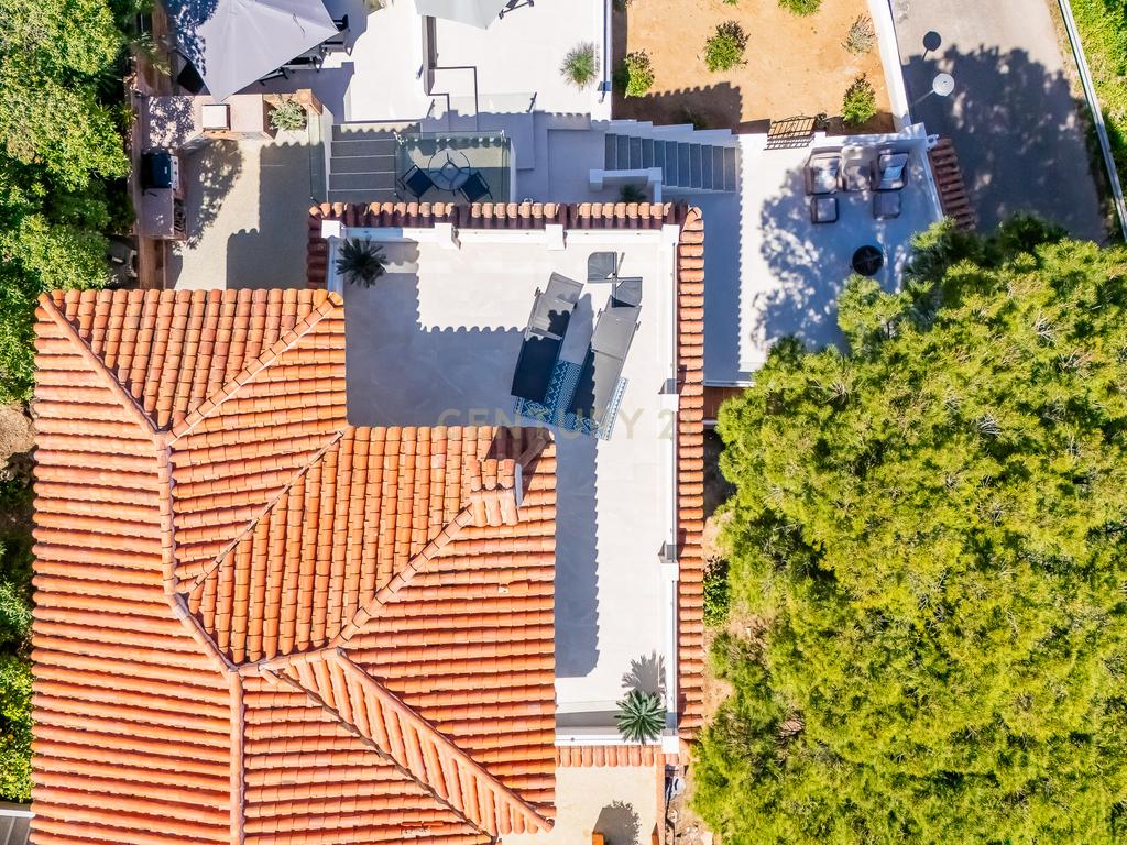 Moradia renovada com vista para o mar e perto da praia – Torreblanca, Fuengirola - Image 91