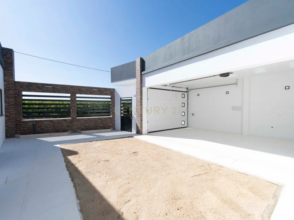 Moradia T3 totalmente remodelada em Azeitada, Benfica do Ribatejo - Image 22