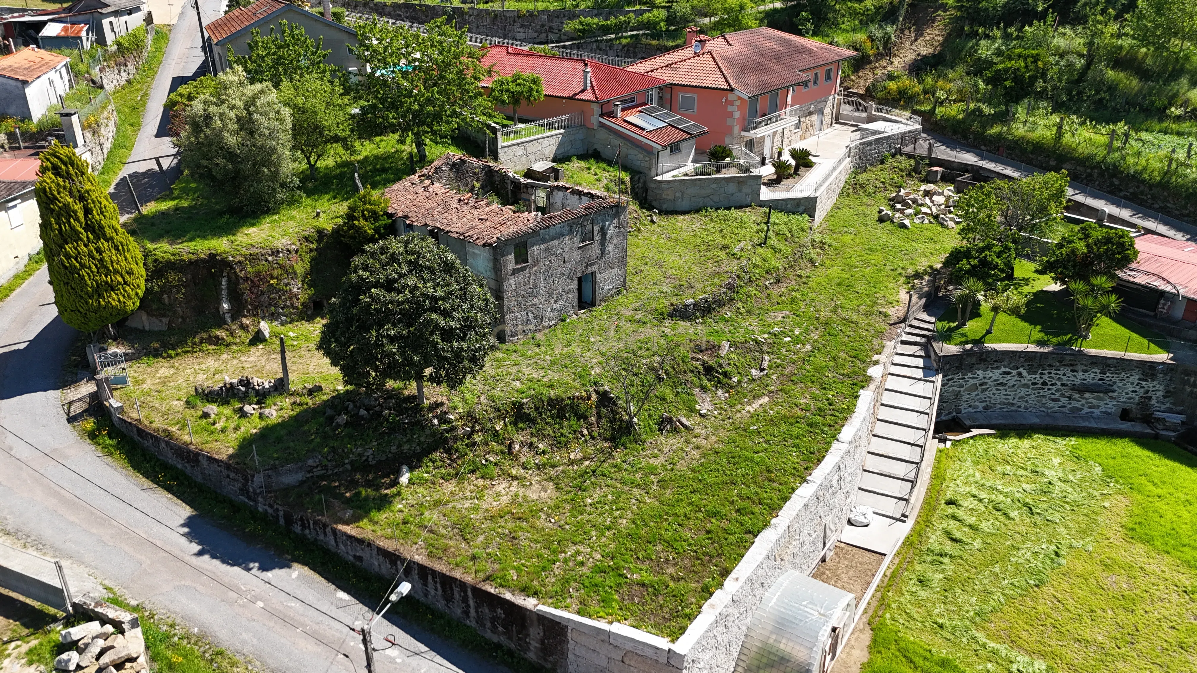 Fotografia 6 de Moradia para Reconstrução Total em Vilela – Arcos de Valdevez