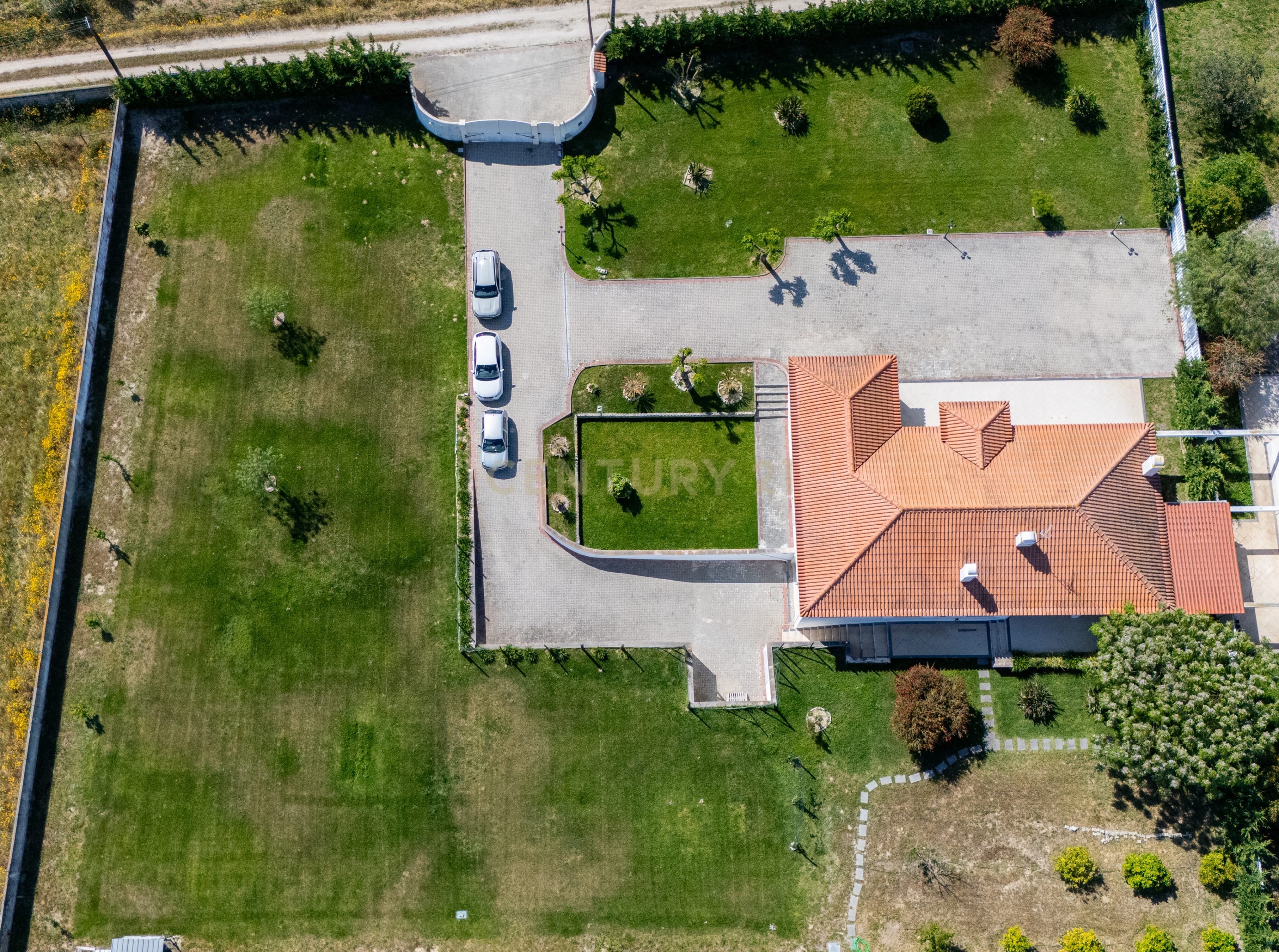 Moradia Térrea T4 na Moita com 3470m2 de Terreno - Image 23
