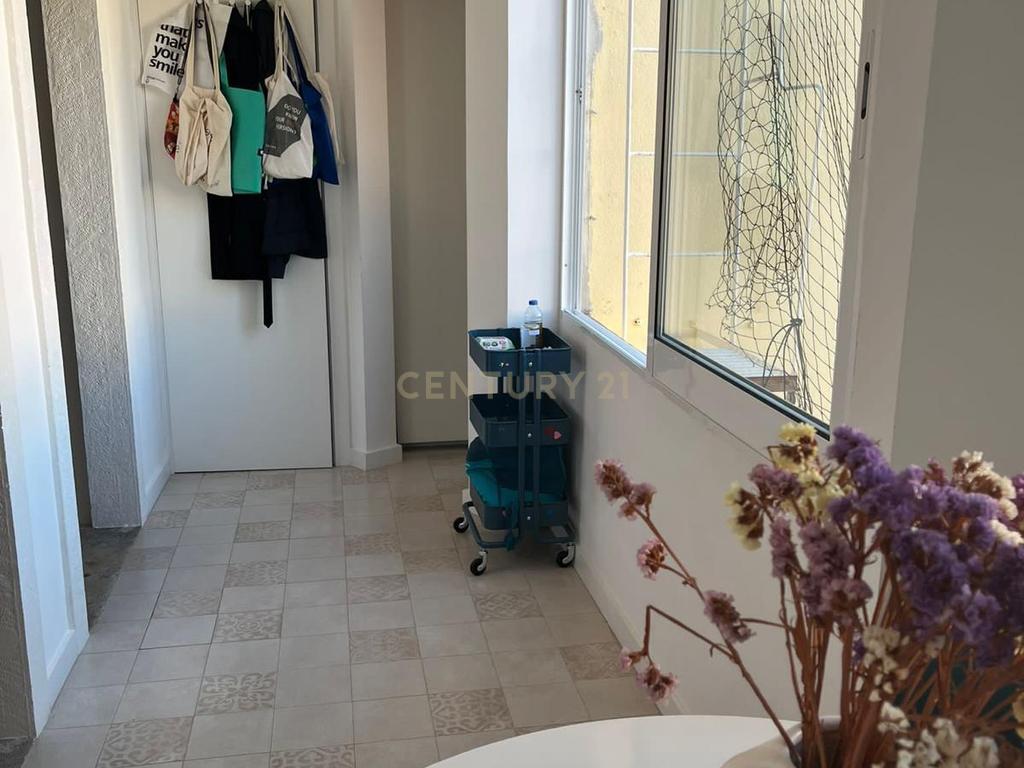 Apartamento T2 em Campo de Ourique - Image 25