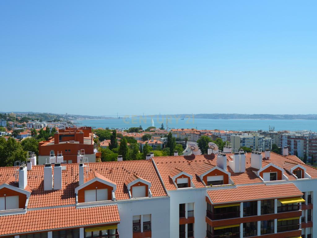 ✨ Apartamento T3* com Vista Mar e Rio em Oeiras ✨ - Image 5