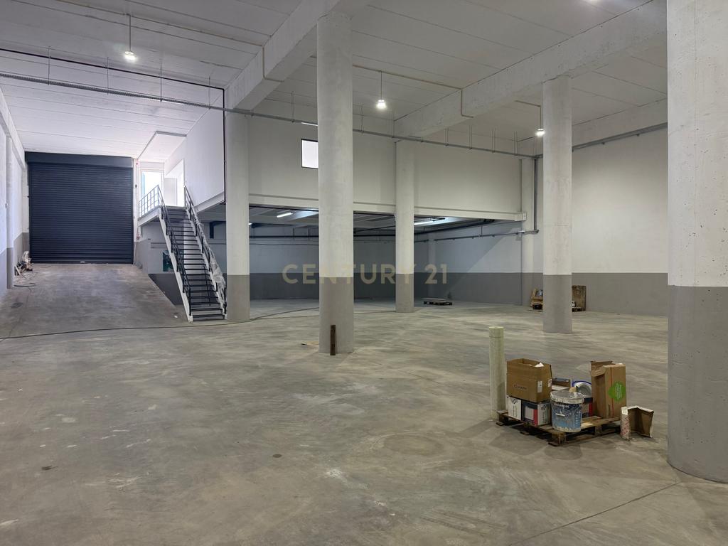 ARMAZÉM INDUSTRIAL | SANTO TIRSO | INVESTIMENTO / LOGÍSTICA / COMÉRCIO E INDÚSTRIA - Image 8