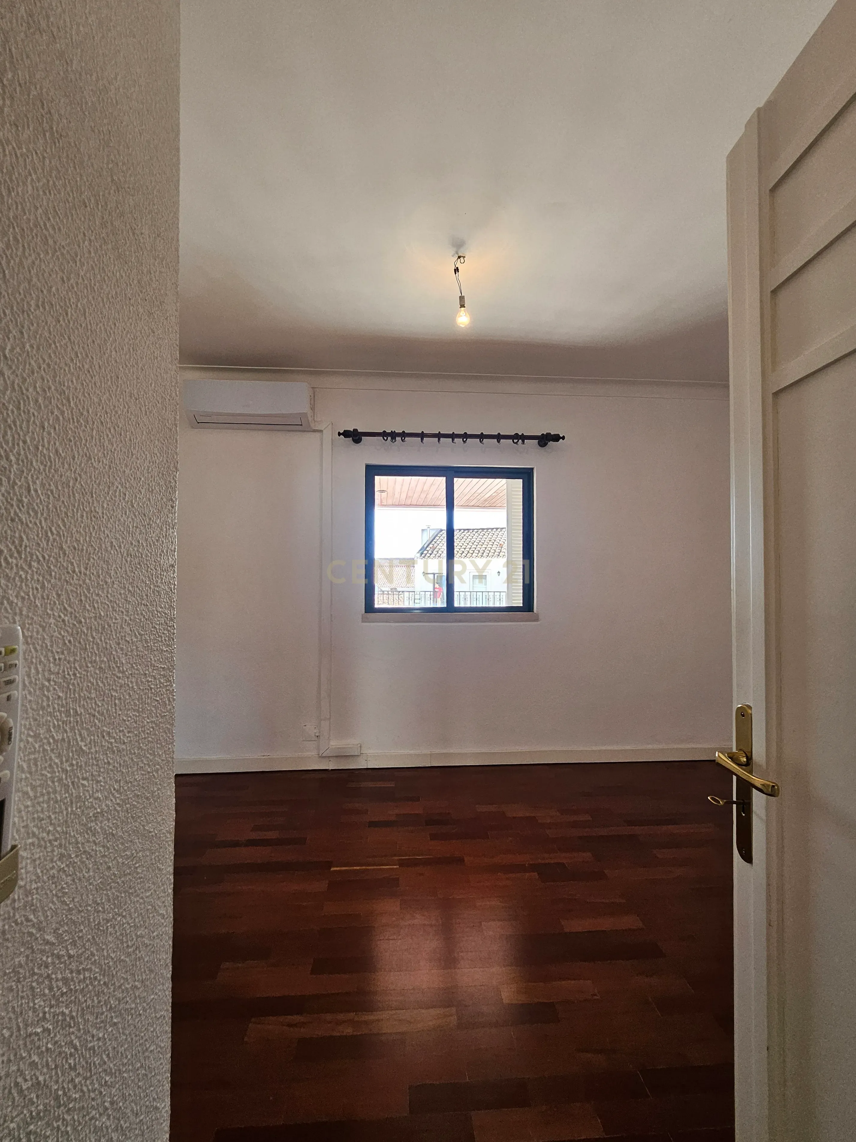 Apartamento T3 com terraço e garagem Condomínio Santa Catarina, Centro Histórico de Évora - Image 20