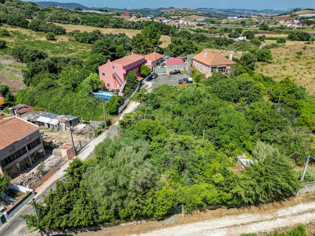 Terreno à Venda em Vale de Almornos – 1.000 m² de Natureza, Potencial e Tranquilidade! - Image 17