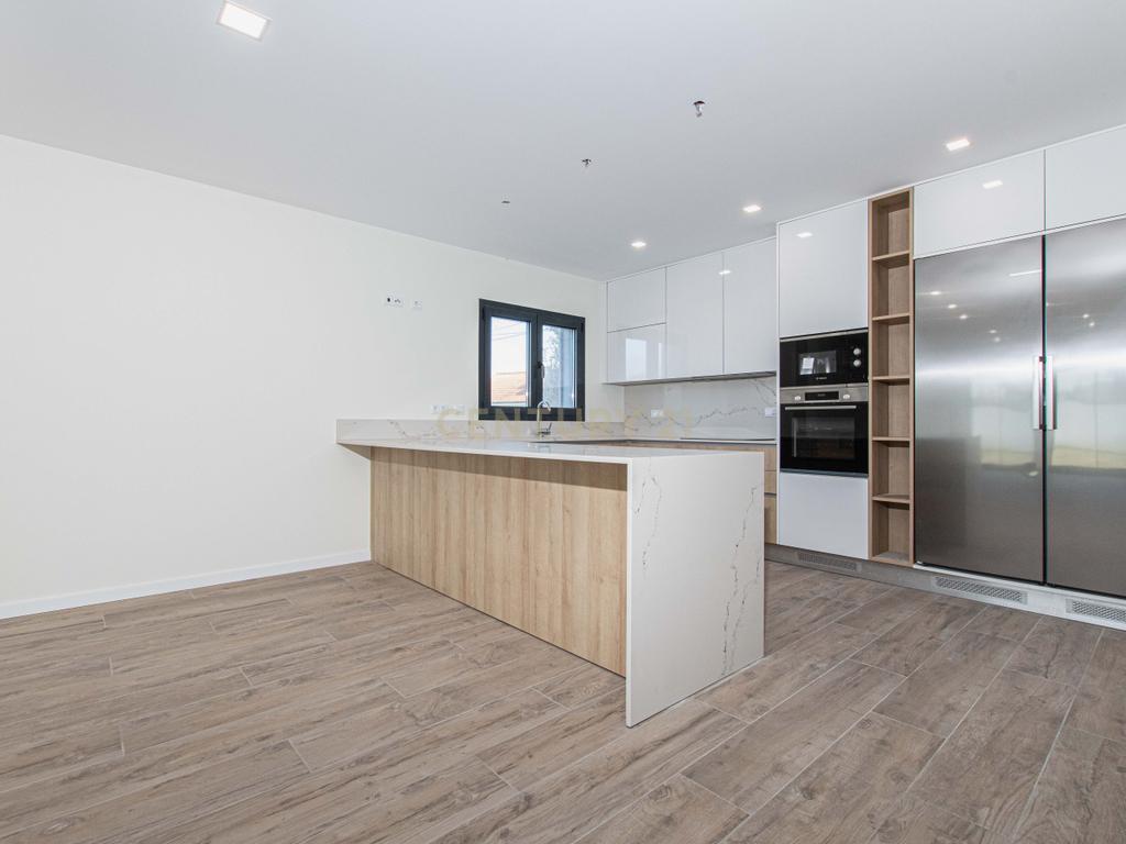 Moradia Geminada nova construção T4+1 com rooftop e masterbox (Coimbra) - Image 35